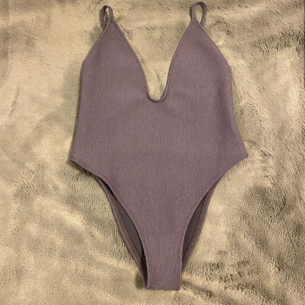 wanderlust size small - Picture 3 of 4